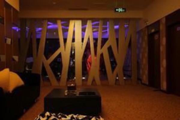 武汉桑拿板进口直销，价格惊喜！(武汉桑拿板批发厂家)