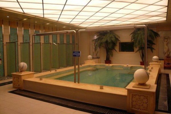 武汉东蔓专业按摩体验，放松身心首选(武汉东漫经络养生会所)